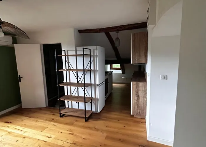 Charming In Corsican Village דירה